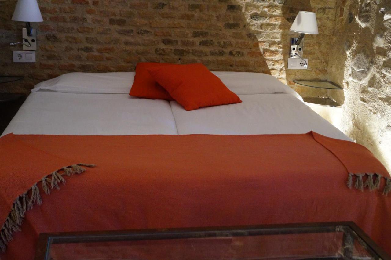 Onyar Apartments Rambla De La Llibertat 27 Жерона Екстер'єр фото